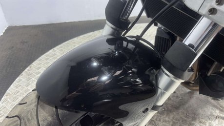 Triumph Speed Triple 855 1998 17K RUNNING PROJECT BIKE SPARES OR REPAIR CLASSIC NAKED 25