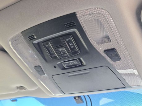 Toyota Alphard Duble+SunRoof+Eletric+Doors+Great+Car 60