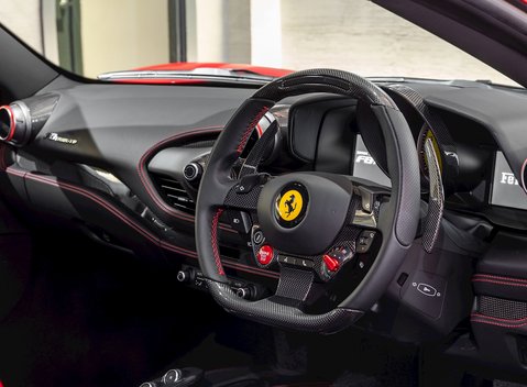 Ferrari F8 Tributo 7