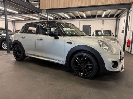 Mini Hatch 1.5 Cooper 5dr