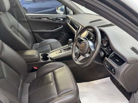 Porsche Macan 3.0 Macan S Semi-Auto 4WD 5dr 50