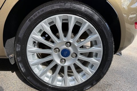 Ford Fiesta TITANIUM AUTOMATIC -ONLY 14,528 MILES -1 LADY OWNER -10 SERVICES -CAMBELT 48