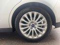 Ford C-Max 1.6 TDCi Titanium Euro 5 5dr 21