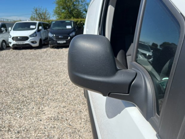 Citroen Berlingo SWB L1H1 Low Roof Enterprise 650 Air Con Sensors E 18