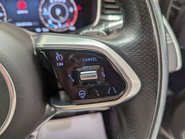 Jaguar F-Pace 2.0 F-PACE R-Dynamic HSE D MHEV AWD Auto 4WD 5dr 77