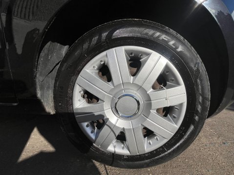Ford Ka 1.2 Style Euro 4 3dr 17