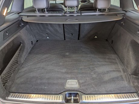 Mercedes-Benz GLC 2.0 GLC 300 AMG Line Premium+ D 4Matic Auto 4WD 5dr 44