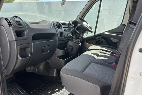 Vauxhall Movano R3500 L2 145 ps Dropside Truck with PH FV500 Swing Lift 13