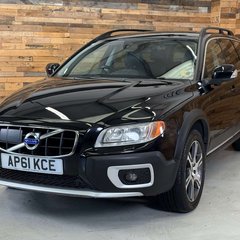 Volvo XC70 3.0 T6 SE Lux Estate 5dr Petrol Geartronic AWD Euro 5 (304 ps) 1
