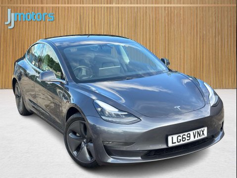 Tesla Model 3 (Dual Motor) Performance Auto 4WDE 4dr (Performance Upgrade) 7