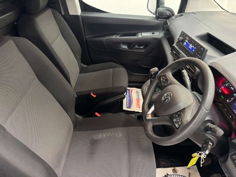 Vauxhall Combo 1.5 Combo 2300 SportIVE TD S/S 34