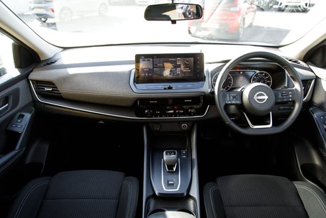 Nissan Qashqai DIG-T ACENTA PREMIUM XTRONIC