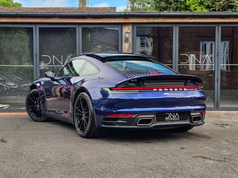 Porsche 911 3.0 911 Carrera 4 Semi-Auto 4WD 2dr 3