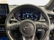 Toyota Yaris Cross 1.5 VVT-h Design SUV 5dr Petrol Hybrid E-CVT Euro 6 (s/s) (116 ps) 13