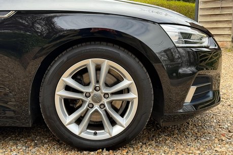 Audi A5 SPORTBACK TFSI SPORT MHEV 6