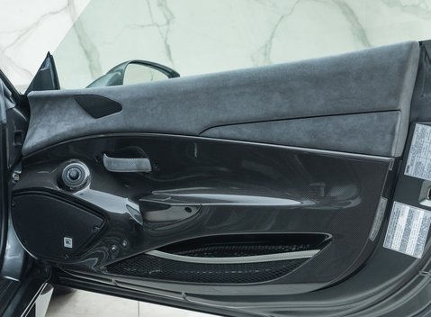 Ferrari 488 Pista 25