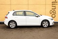 Volkswagen Golf LIFE TSI 12
