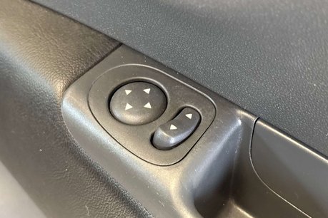 Fiat 500 0.9 TwinAir Lounge Hatchback 3dr Petrol Dualogic Euro 5 (s/s) (85 bhp) 47