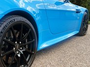 Aston Martin Vantage S V12 27