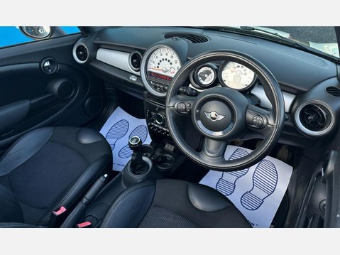 Mini Convertible 1.6 Cooper D Convertible 2dr Diesel Manual Euro 5 (s/s) (112 ps) 7