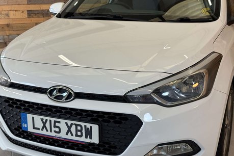 Hyundai i20 1.2 Blue Drive SE Hatchback 5dr Petrol Manual Euro 6 (s/s) (84 ps) 23