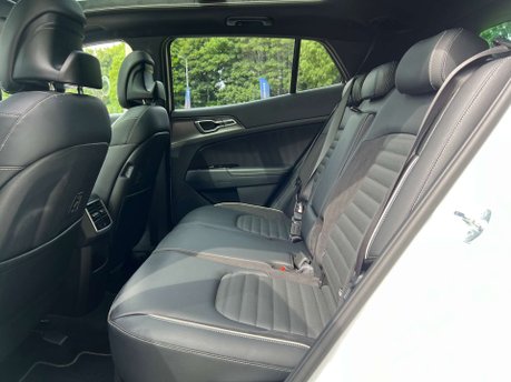 Kia Sportage 1.6 Sportage GT-Line S ISG HEV Auto 5dr 43