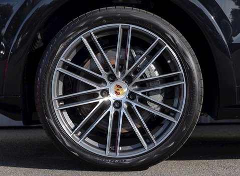 Porsche Cayenne S 10