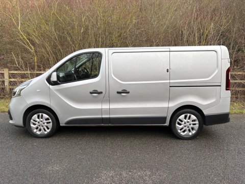 Renault Trafic SL28 SPORT ENERGY DCI 11
