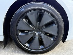 Tesla Model 3 Saloon 4dr Electric Auto RWD (208 ps) 14