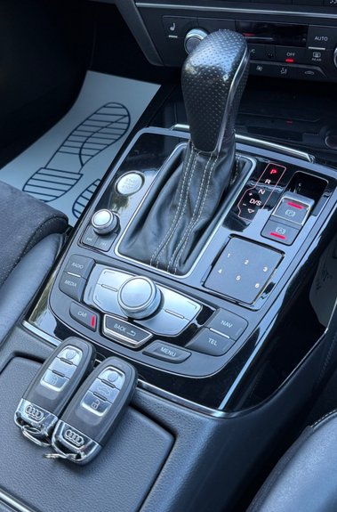Audi A6 3.0 TDI BLACK EDITION -APPLE CARPLAY -CAMERA -BOSE -HEATED FRONT/REAR SEATS 