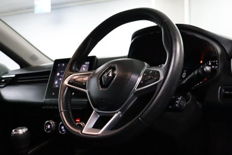 Renault Clio ICONIC EDITION TCE 12