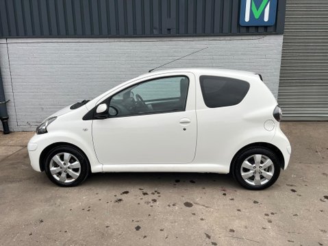 Toyota Aygo 1.0 VVT-i Go Euro 5 3dr 4