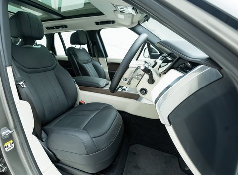 Land Rover Range Rover P510e Autobiography 19
