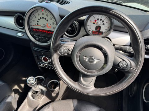Mini Hatch 1.6 Cooper D Euro 5 (s/s) 3dr 2