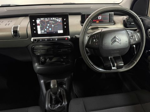 Citroen C4 Cactus BLUEHDI FLAIR 12