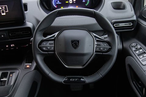 Peugeot Rifter GT STANDARD 21