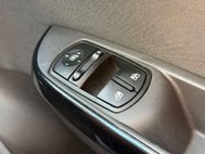 Vauxhall Corsa 1.4i ecoFLEX Limited Edition Hatchback 3dr Petrol Manual Euro 6 (90 ps) 17