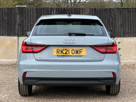 Audi A1 SPORTBACK TFSI TECHNIK 8
