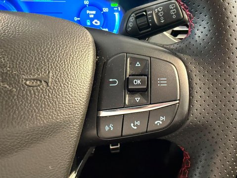Ford Kuga 2.5h Duratec ST-Line X Edition CVT Euro 6 (s/s) 5dr 28