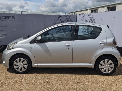 Toyota Aygo VVT-I ICE 4