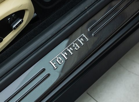 Ferrari GTC4 Lusso T 24