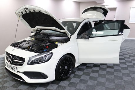Mercedes-Benz A Class A 200 D AMG LINE PREMIUM 16