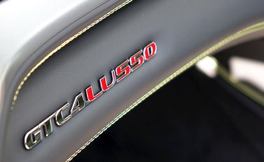 Ferrari GTC4 Lusso 22