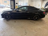 Mercedes-Benz C Class 2.1 C220 CDI BlueEfficiency AMG Sport Edition 125 G-Tronic+ Euro 5 (s/s) 2d 5