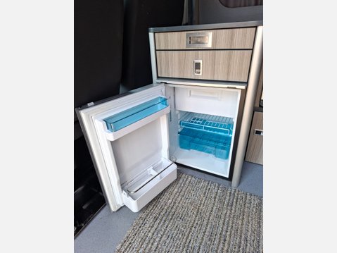 Volkswagen Transporter T28 Rebellion Campers Conversion 11