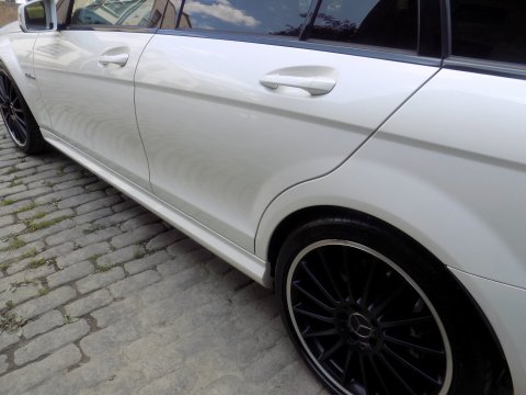 Mercedes-Benz C Class 6.3 C63 V8 AMG Edition (457bhp) 37