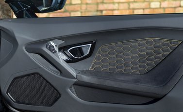 Lamborghini Huracan LP640-4 EVO 19