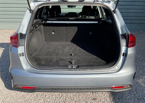 Kia Ceed SPORTSWAGON 1.5T GDi ISG 2 19