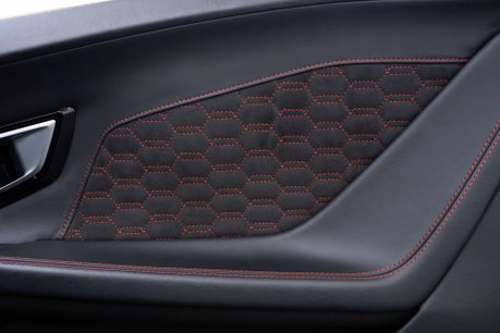 Lamborghini Huracan 5.2 Huracan Evo LP 640-4 Semi-Auto 4WD 2dr 16