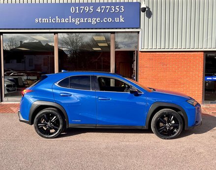 Lexus Ux 2.0 UX 250h 4x2 CVT 5dr 10